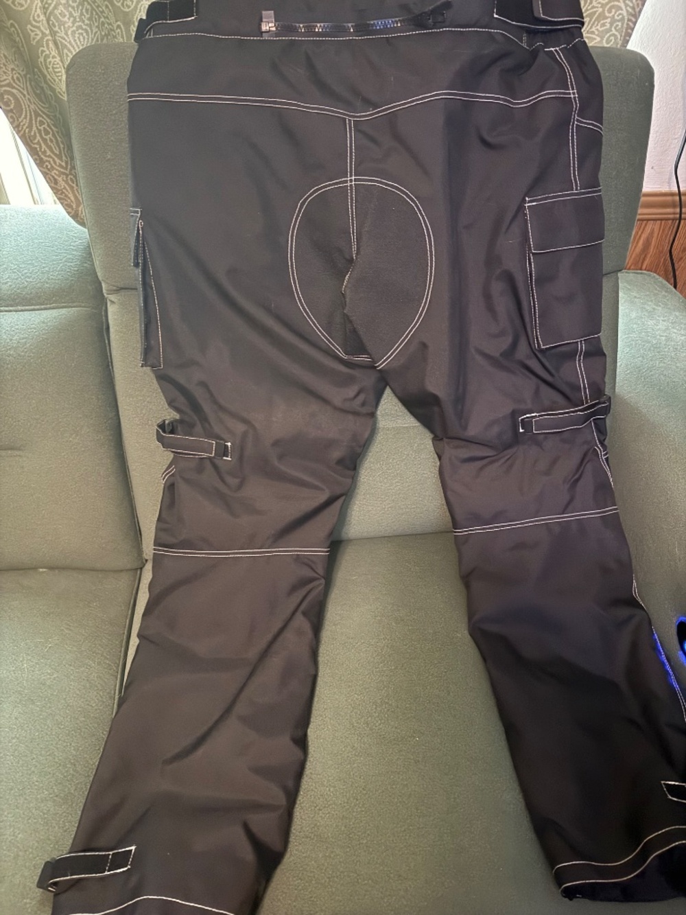 Waterproof Motorcycle Riding Pants - Picture 4 of 4